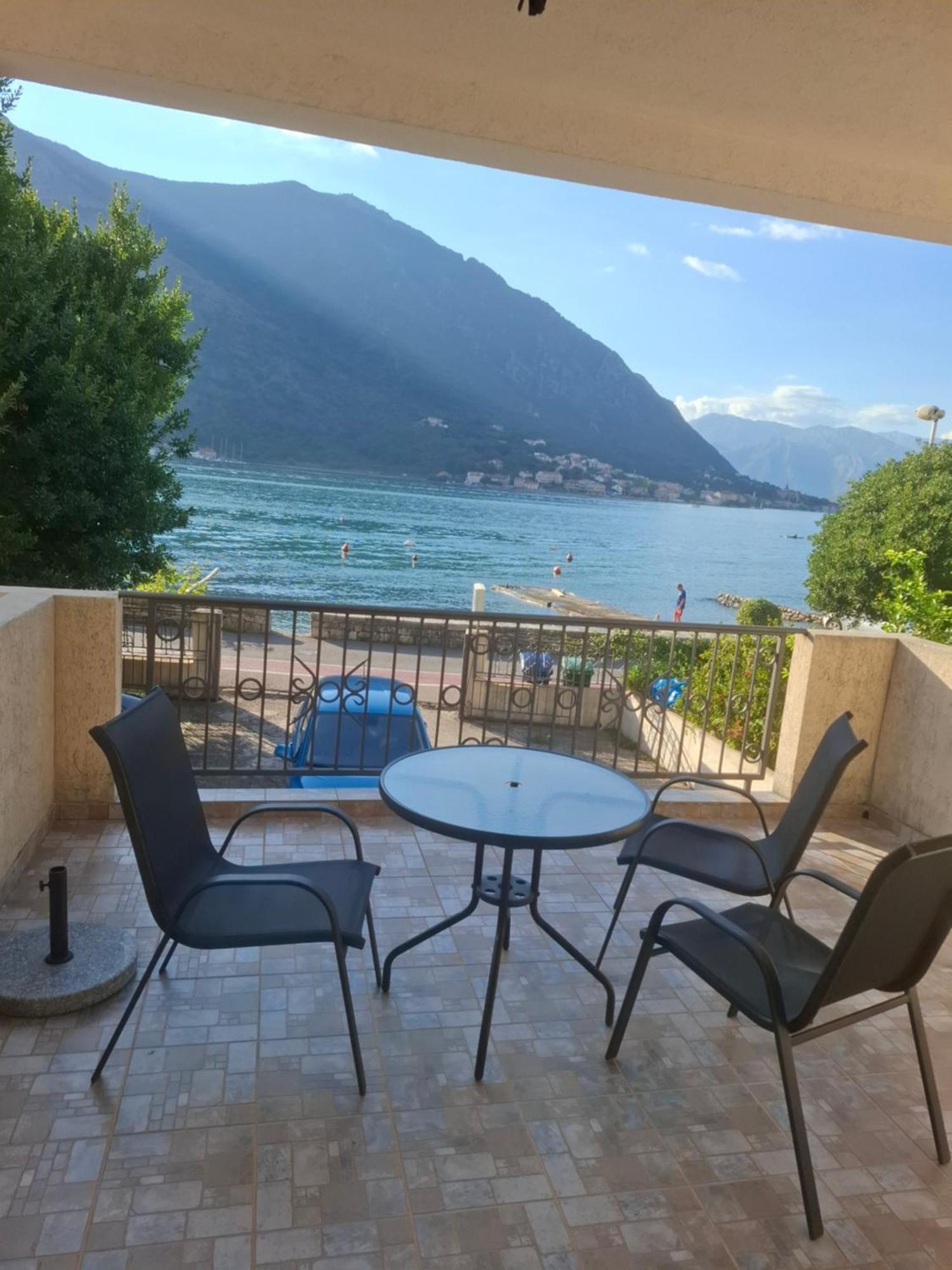 Apartments Pejanovic Kotor Eksteriør billede